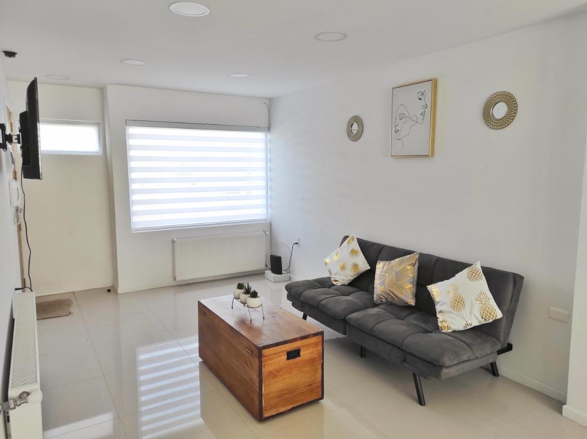 Casa Nueva, Excelente Ubicacion Villa ปุนตาอาเรนาส ภายนอก รูปภาพ